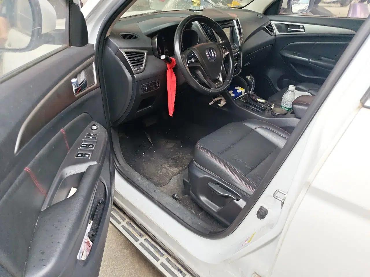 CHANGAN CS75 2016 1.8T Automatic Elite Model China V Standard — миниатюра 13