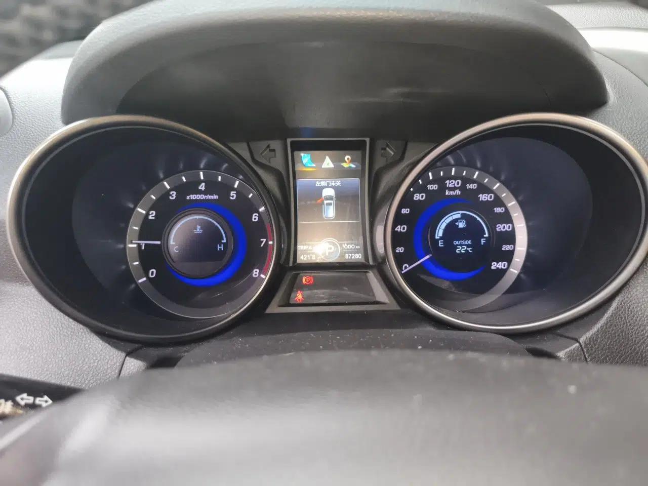 CHANGAN CS75 2014 1.8T Automatic Prestige Model China IV Standard — миниатюра 8