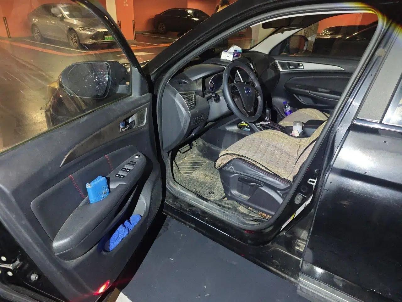 CHANGAN CS75 2016 1.8T Automatic Elite Model China V Standard — миниатюра 16