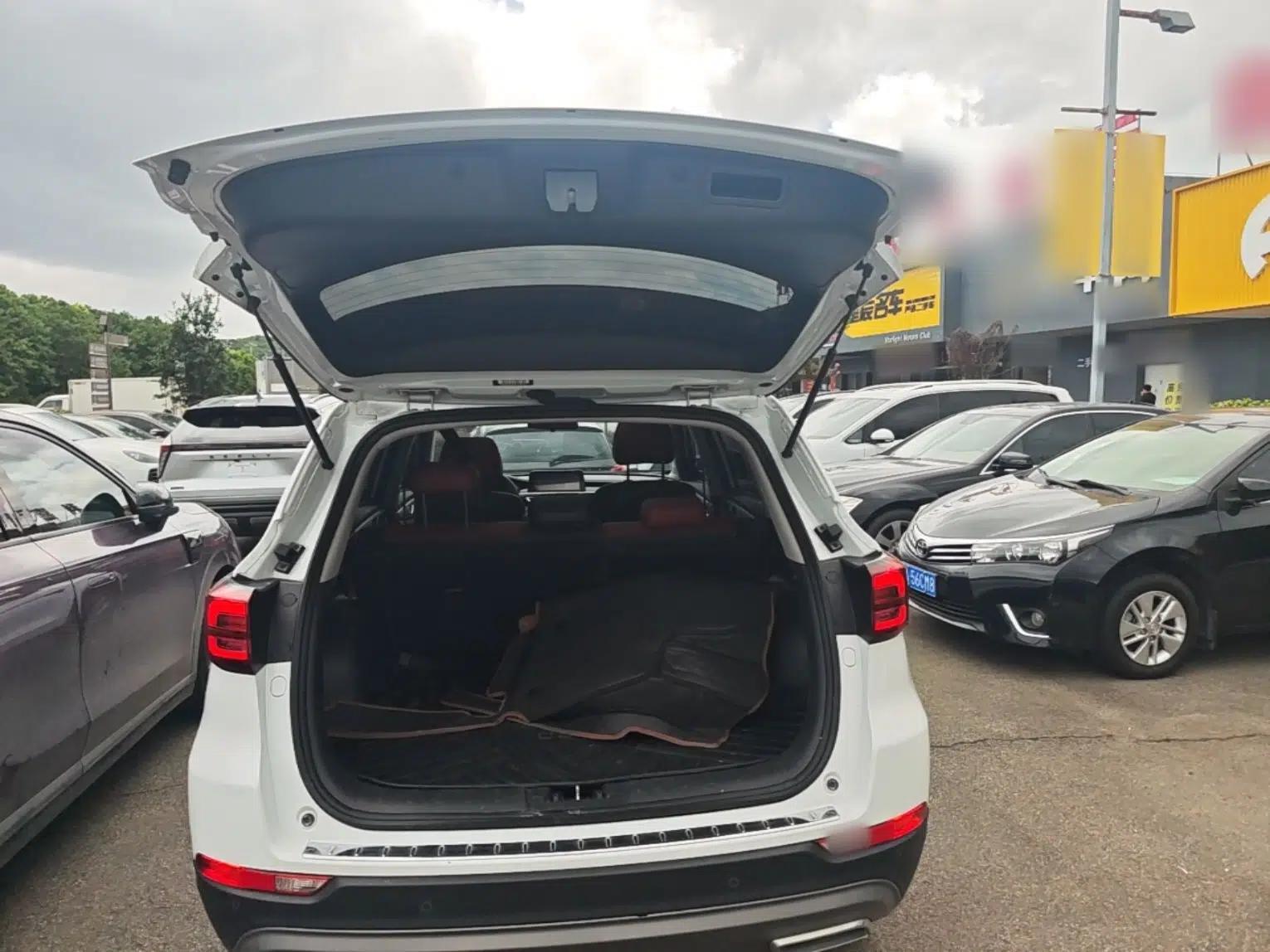 CHANGAN CS75 2023 Enjoy Edition 1.5T DCT Prestige Version — миниатюра 22
