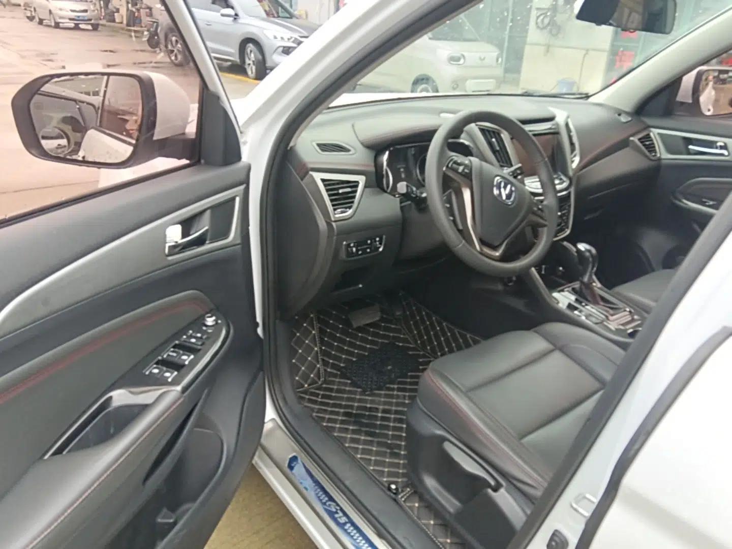CHANGAN CS75 2017 Shangkui Edition 1.5T Automatic Fengxiang Model — миниатюра 18