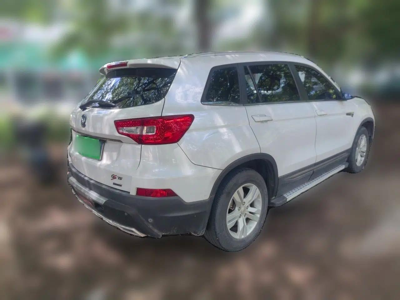 CHANGAN CS75 2014 2.0L Manual Luxury Version China V Standard — миниатюра 6