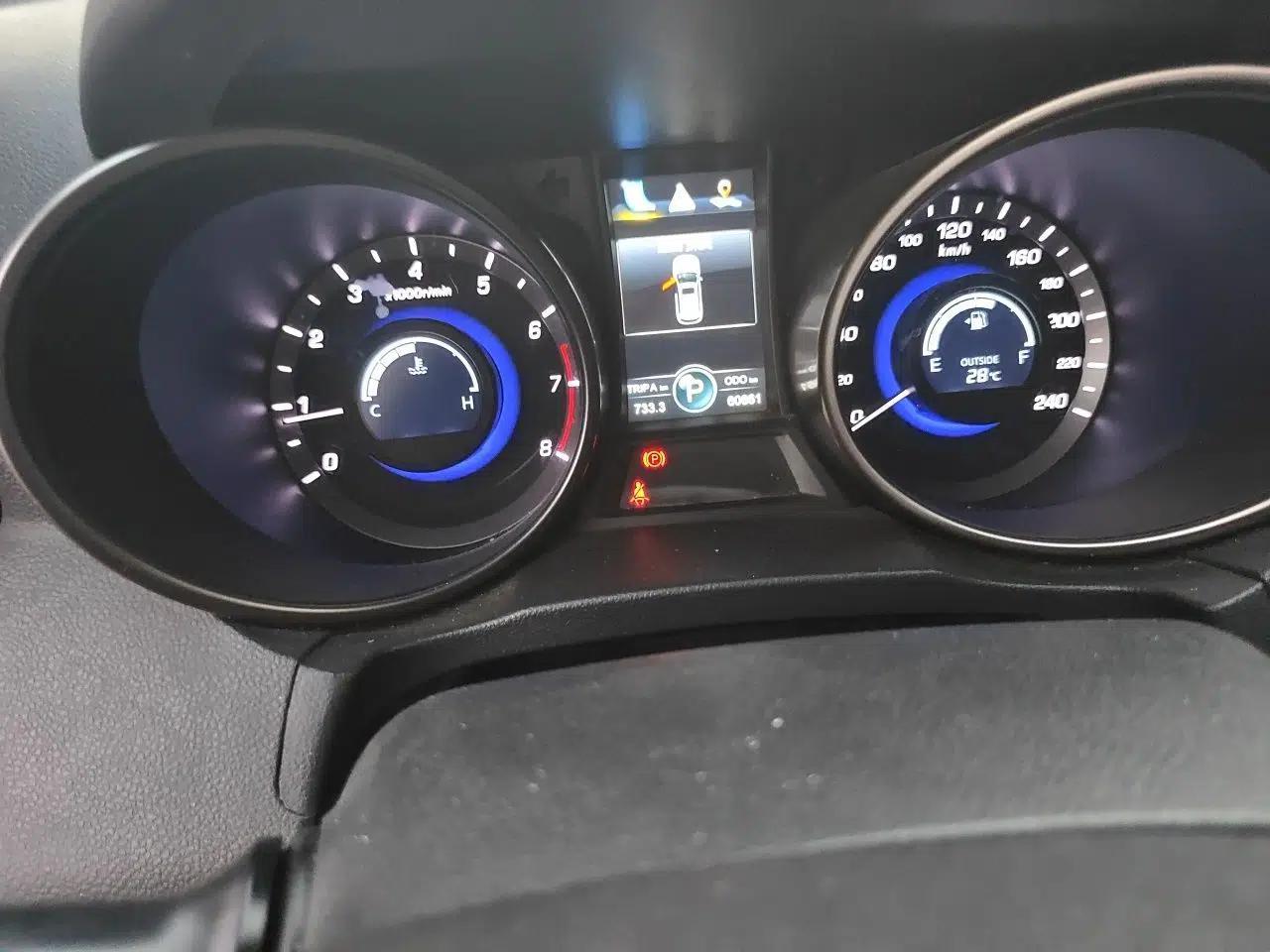 CHANGAN CS75 2016 1.8T Automatic Elite Model China V Standard — миниатюра 12