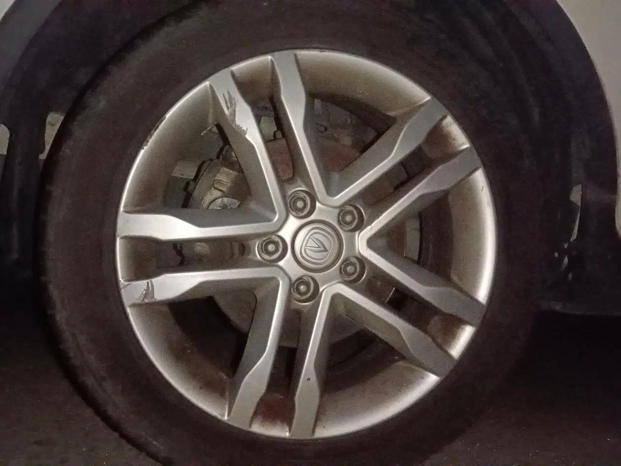 CHANGAN CS35 2016 1.6L Manual Luxury Model China IV Standard — миниатюра 8