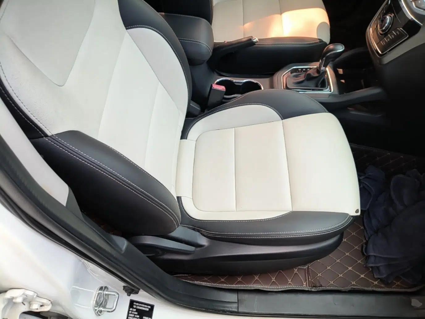 CHANGAN CS35 2017 1.6L Automatic Luxury Model — миниатюра 19