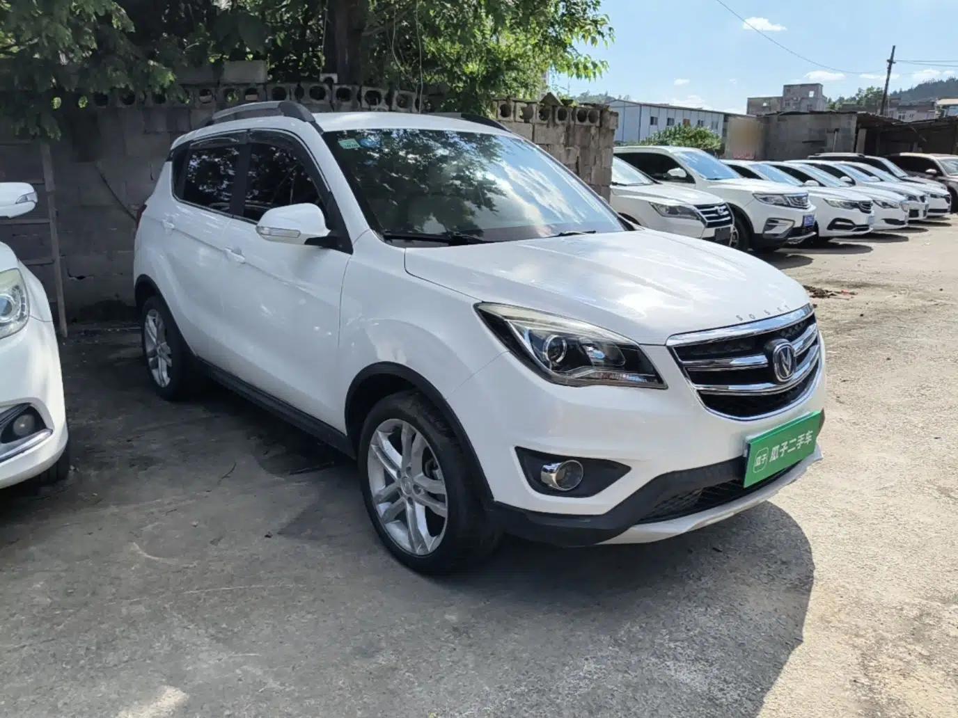 CHANGAN CS35 2017 1.6L Automatic Luxury Model — миниатюра 3