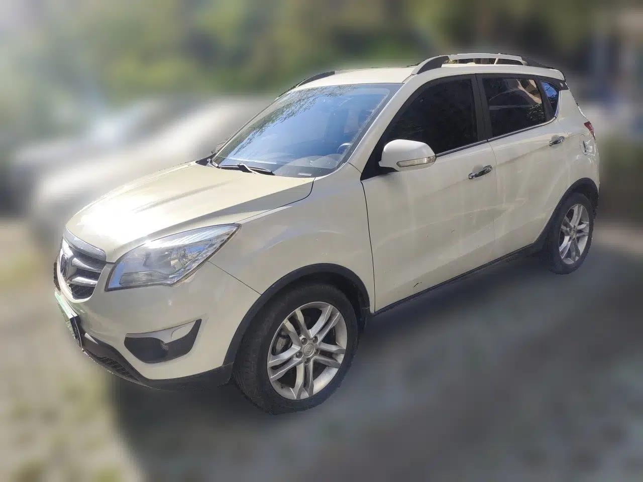 CHANGAN CS35 2014 1.6L Automatic Luxury Model China IV Standard — миниатюра 1