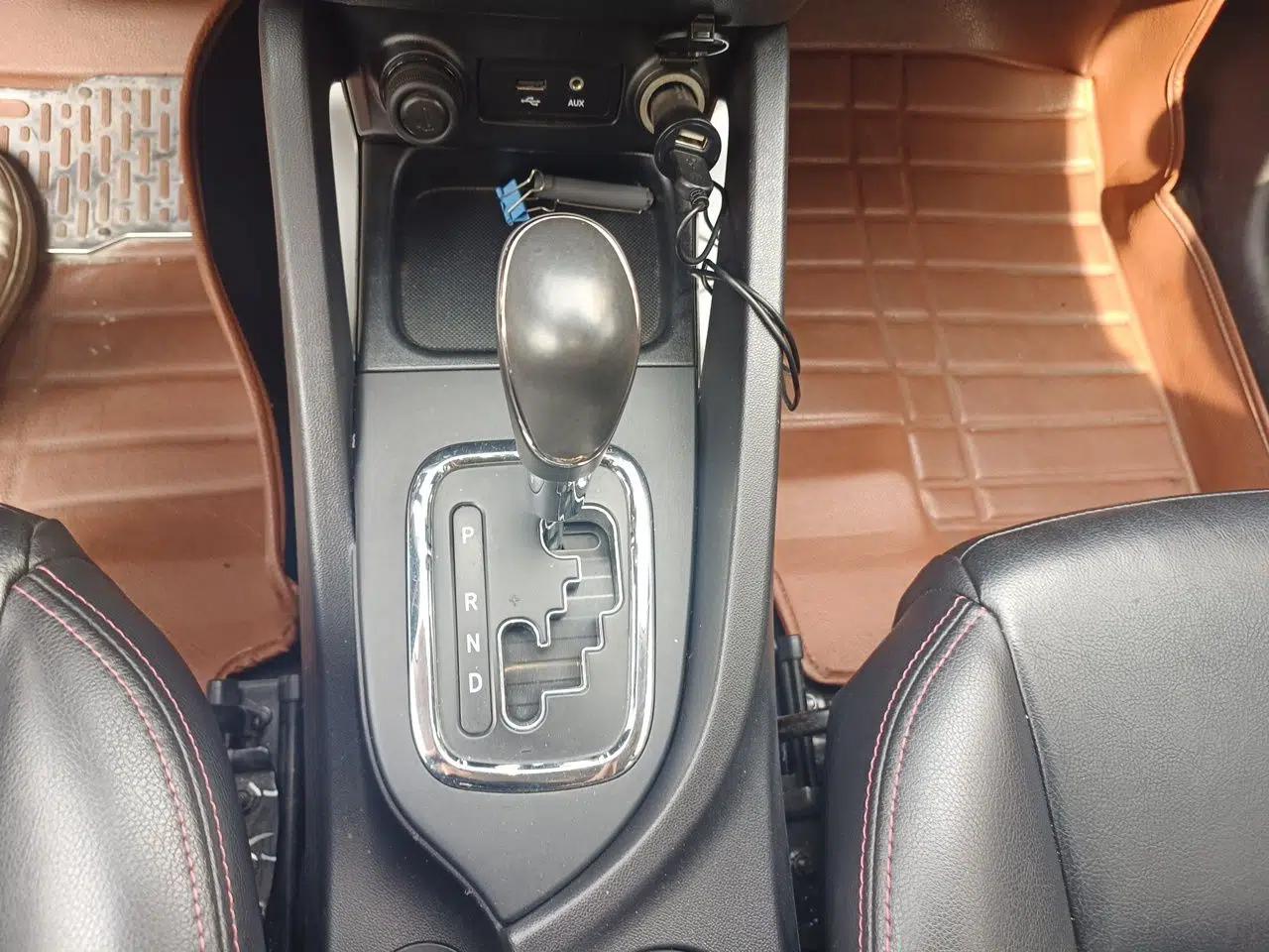 CHANGAN CS35 2015 1.6L Automatic Prestige Model China IV Standard — миниатюра 11