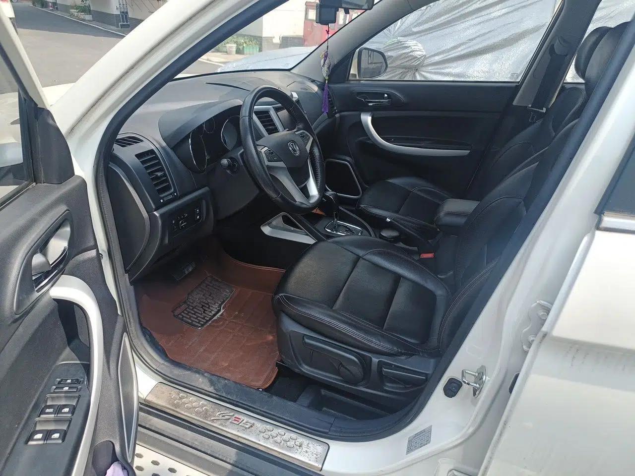 CHANGAN CS35 2015 1.6L Automatic Prestige Model China IV Standard — миниатюра 13
