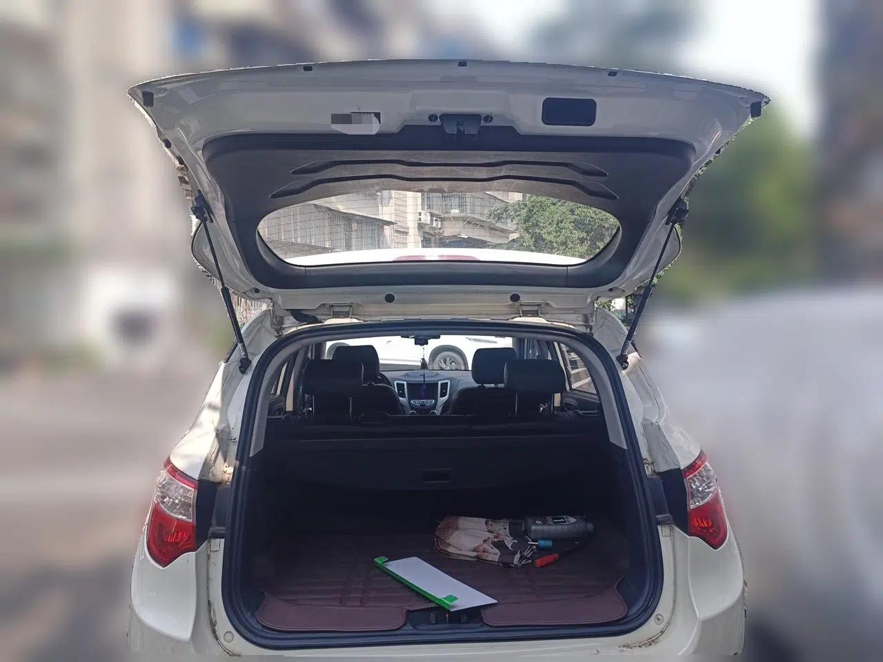 CHANGAN CS35 2015 1.6L Automatic Prestige Model China IV Standard — миниатюра 16
