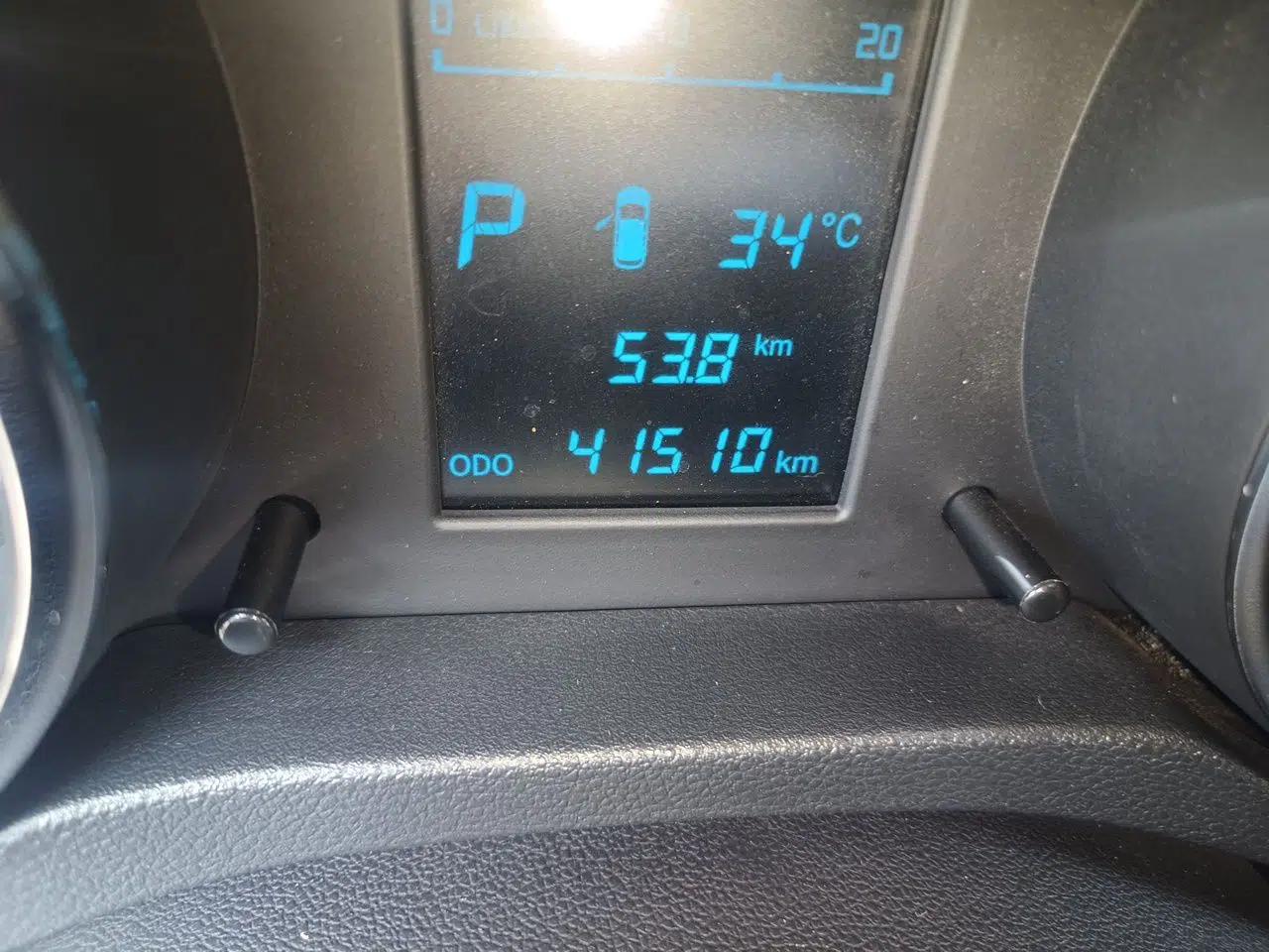 CHANGAN CS35 2015 1.6L Automatic Prestige Model China IV Standard — миниатюра 9
