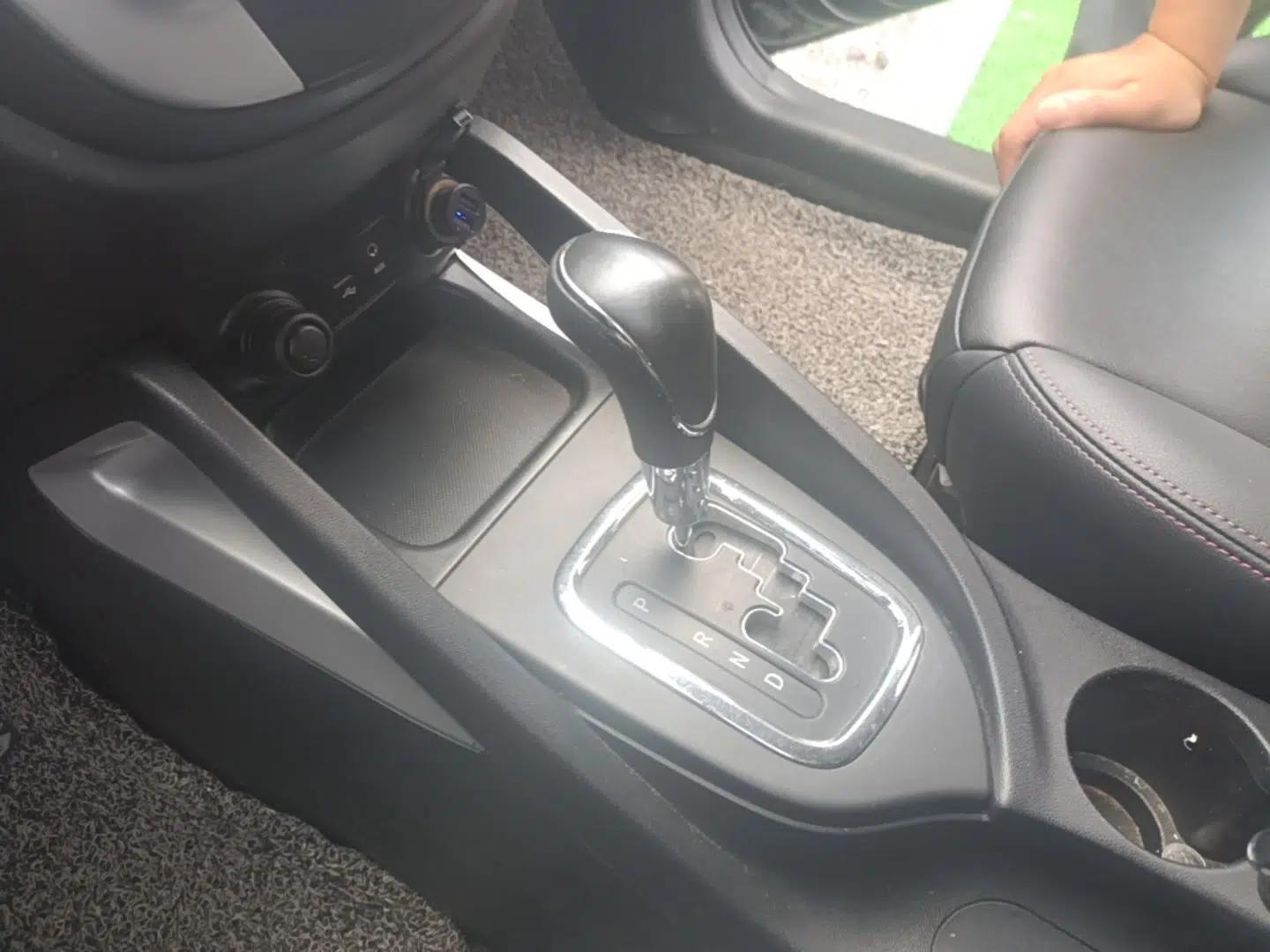 CHANGAN CS35 2016 1.6L Automatic Luxury Model China V Standard — миниатюра 16
