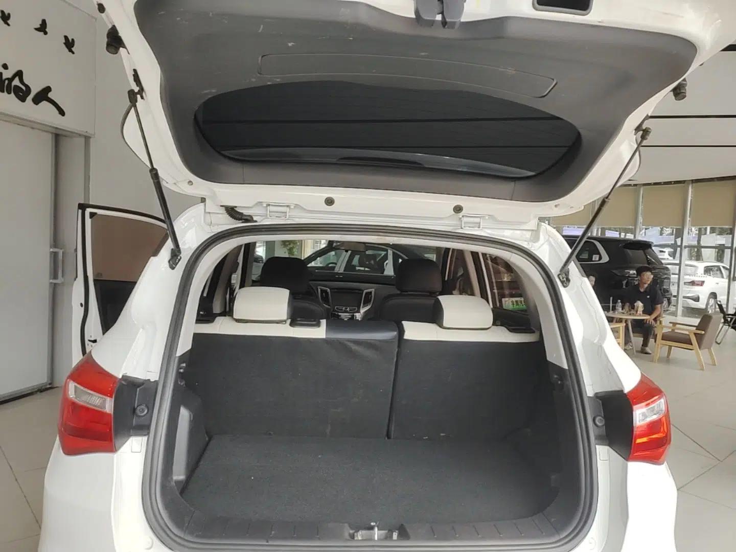 CHANGAN CS35 2017 1.6L Manual Luxury Model — миниатюра 27