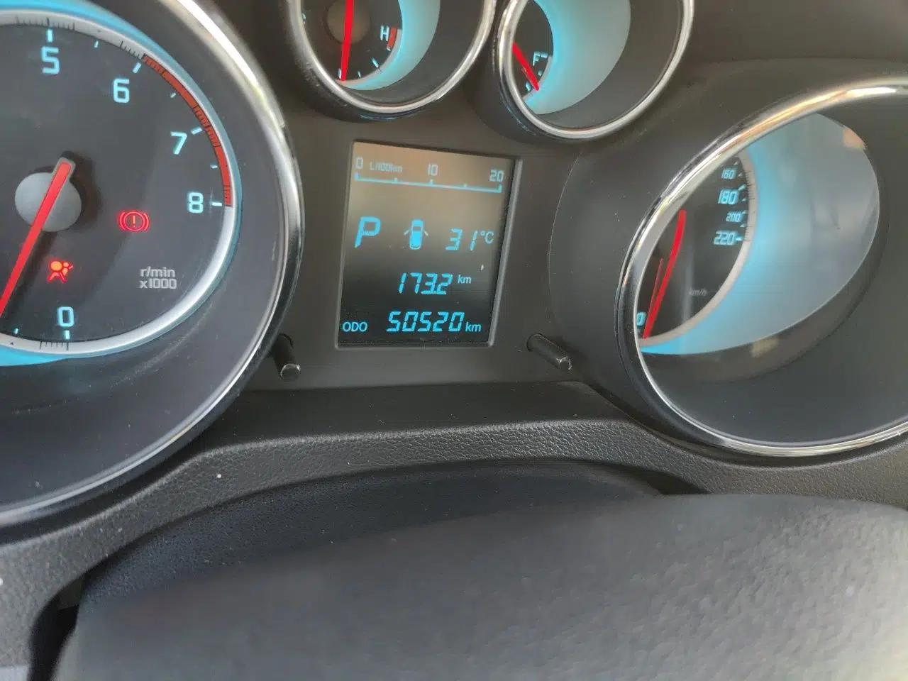 CHANGAN CS35 2015 1.6L Automatic Luxury Model China V Standard — миниатюра 12