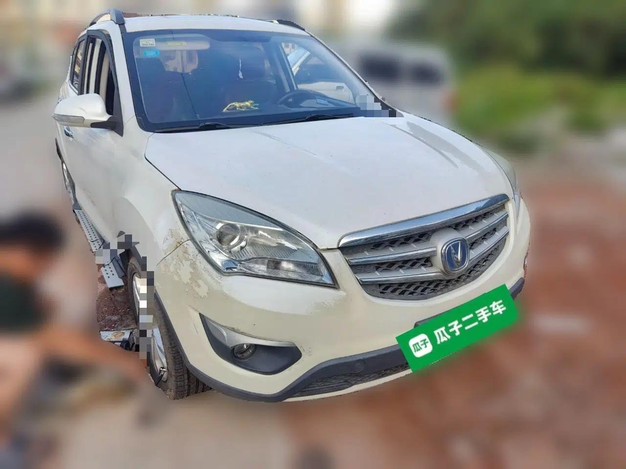 CHANGAN CS35 2015 1.6L Automatic Luxury Model China V Standard — миниатюра 3