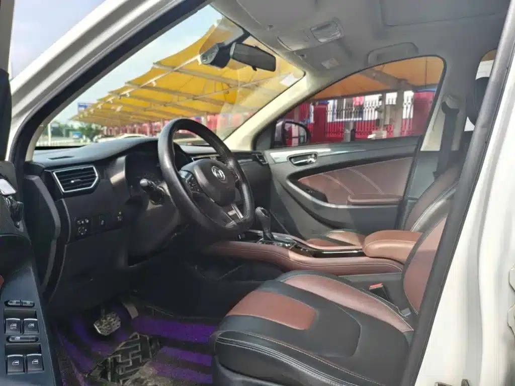Fengguang 580 2016 Facelift 1.5T CVT Comfort Model — миниатюра 6