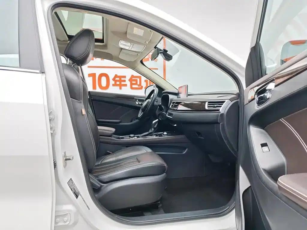 Fengguang 580 2018 Model 1.5T CVT Luxury — миниатюра 23