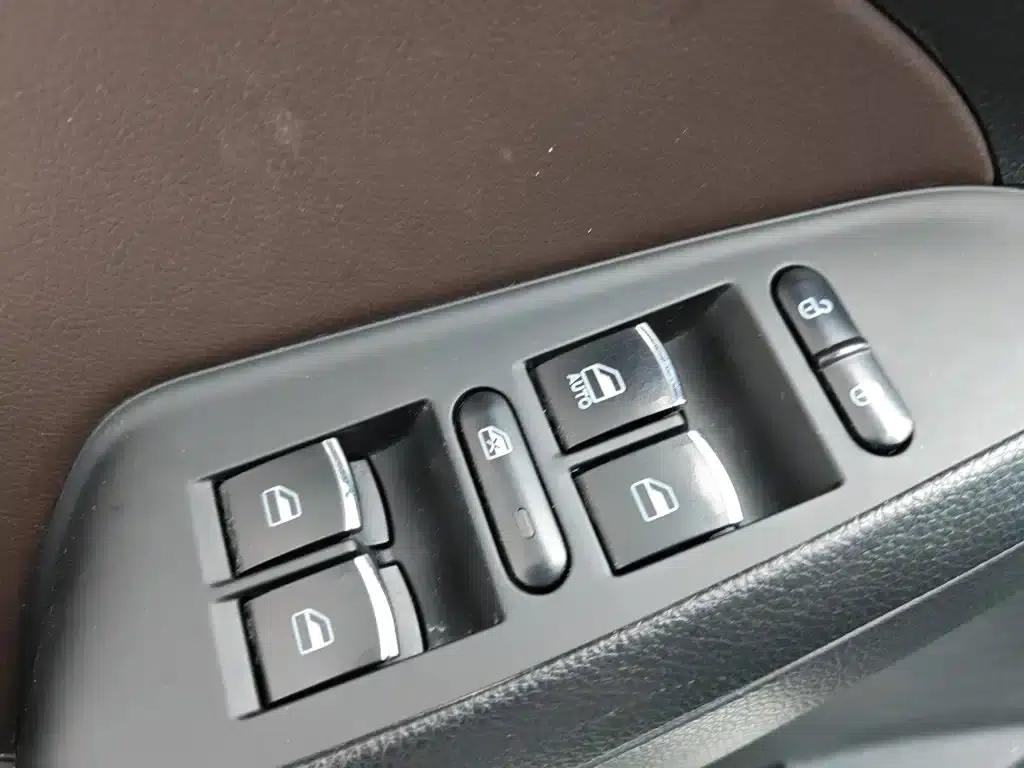 Fengguang 580 2018 Model 1.5T CVT Luxury — миниатюра 9