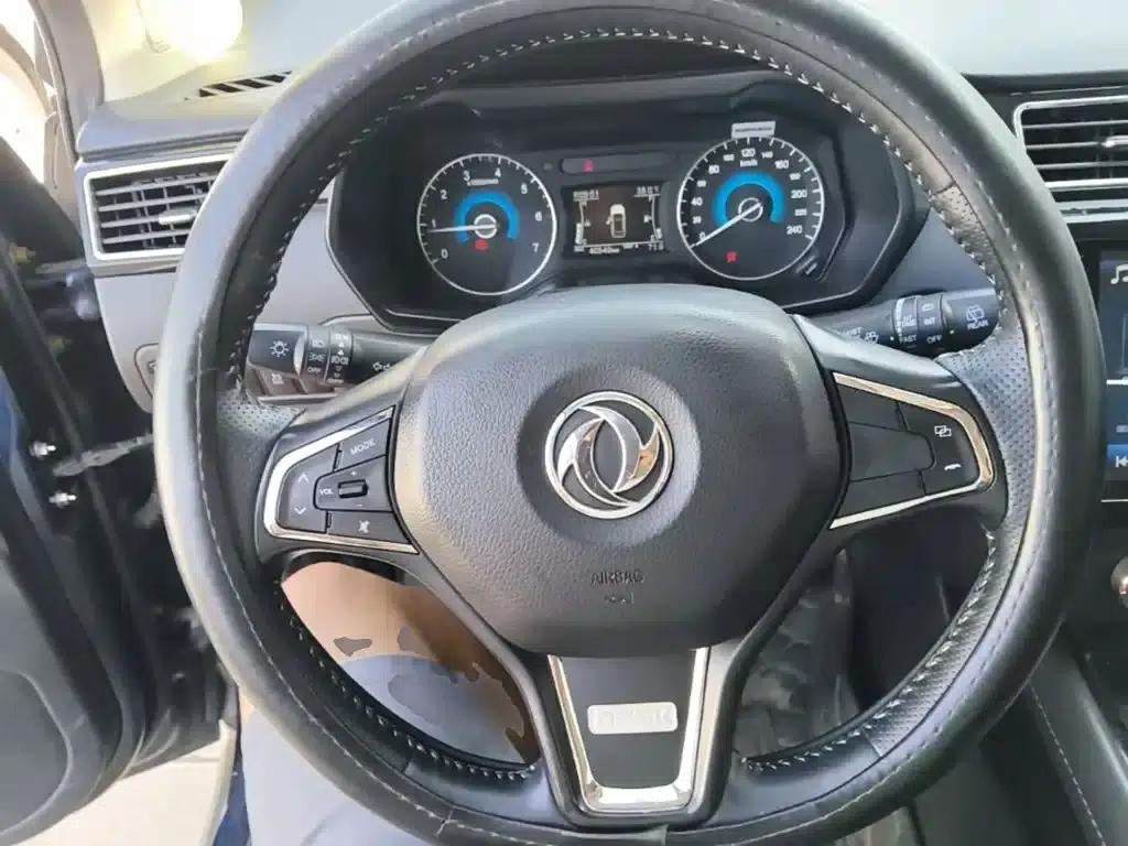 Fengguang 580 2016 Model 1.5T Manual Deluxe — миниатюра 11