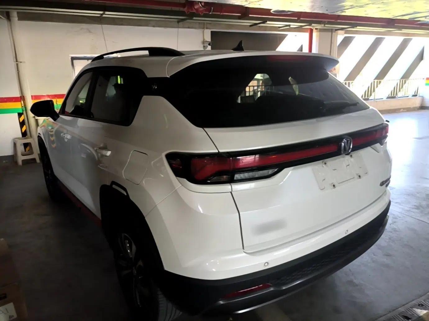 CHANGAN CS35PLUS 2023 Enjoy Edition 1.4T DCT Luxury Model — миниатюра 4