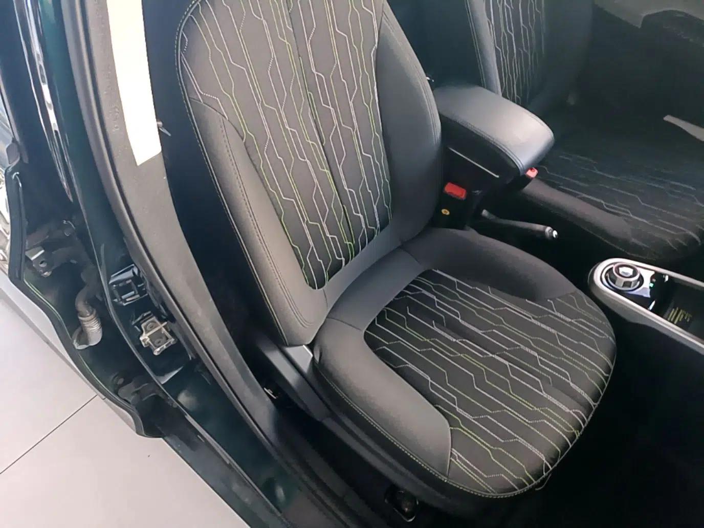 CHANGAN Benni E-Star 2021 National Edition Xin Yue Version Lithium Iron Phosphate (31.86 kWh) — миниатюра 19