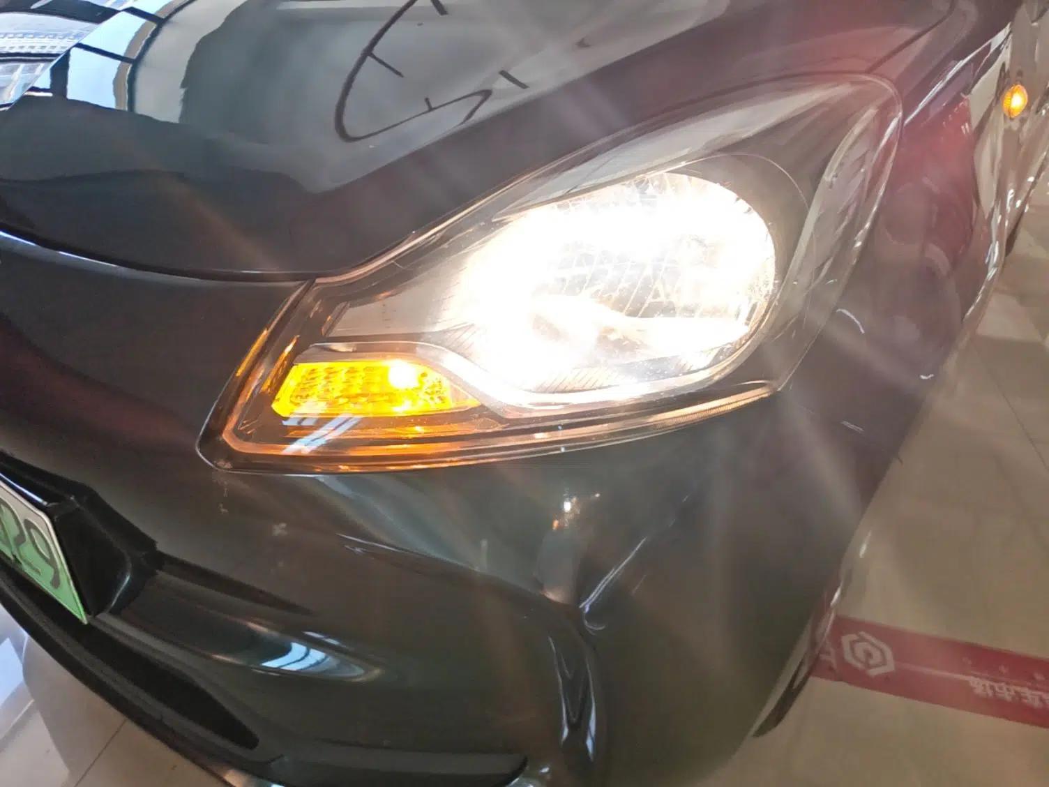 CHANGAN Benni E-Star 2021 National Edition Xin Yue Version Lithium Iron Phosphate (31.95 kWh) — миниатюра 8
