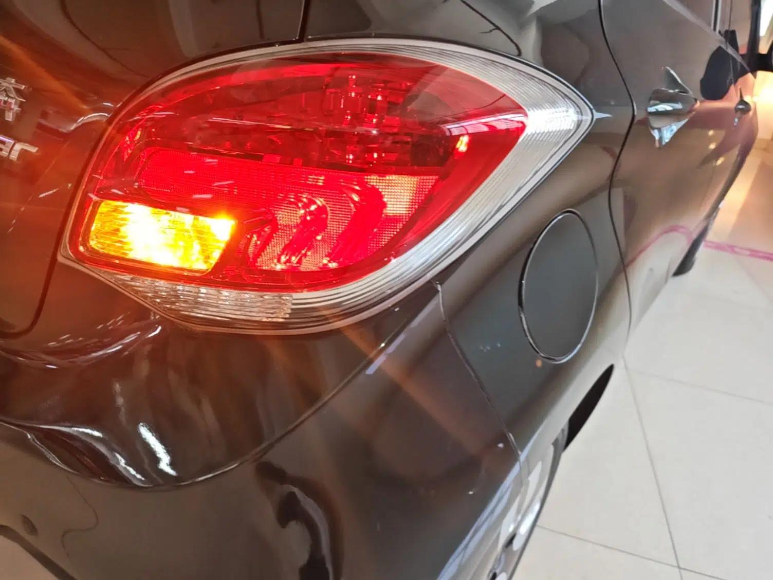 CHANGAN Benni E-Star 2021 National Edition Xin Yue Version Lithium Iron Phosphate (31.95 kWh) — миниатюра 9