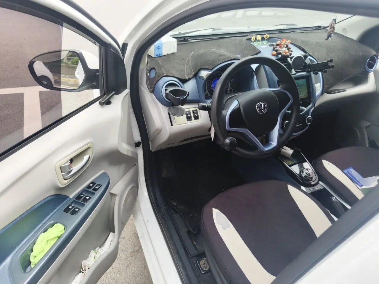 CHANGAN Benni E-Star 2021 National Edition XinYi Edition Lithium Iron Phosphate (31.86 kWh) — миниатюра 16