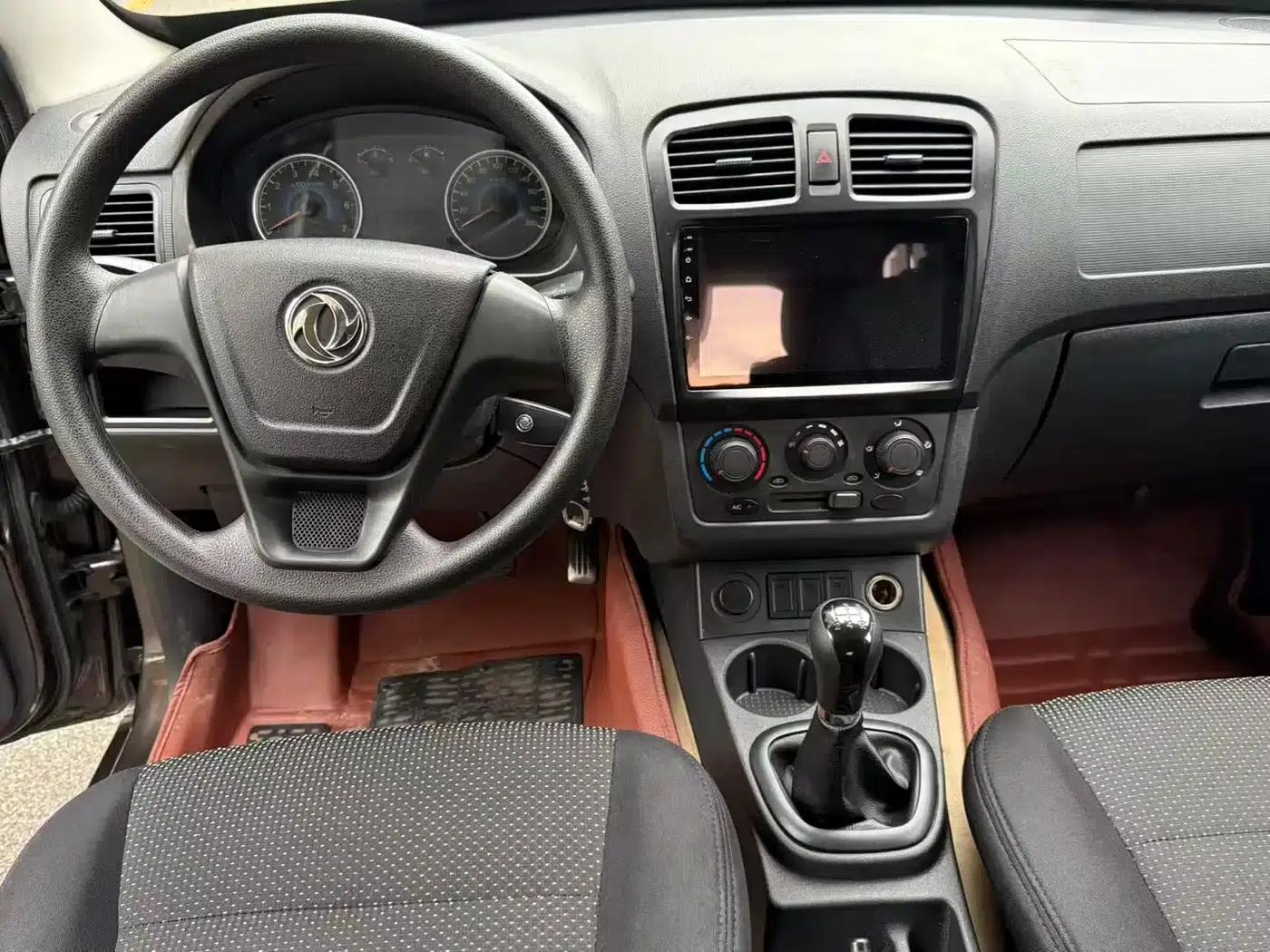 Fengguang 330 2014 Model 1.5L Manual Comfort Edition DK15-02 — миниатюра 6