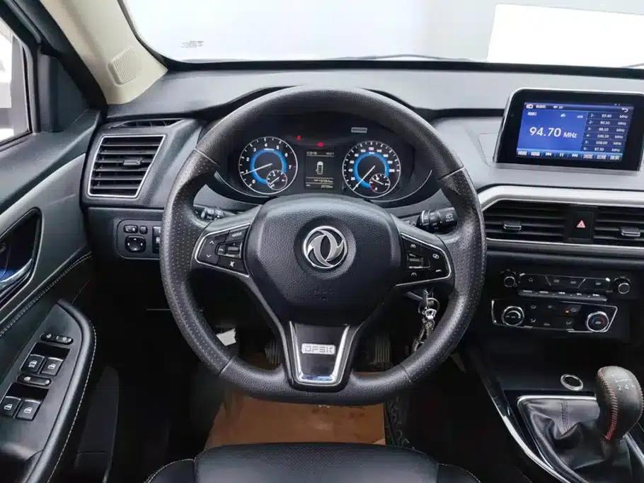 Fengguang S560 2018 Model 1.8L Manual Urban 5-Seater — миниатюра 15