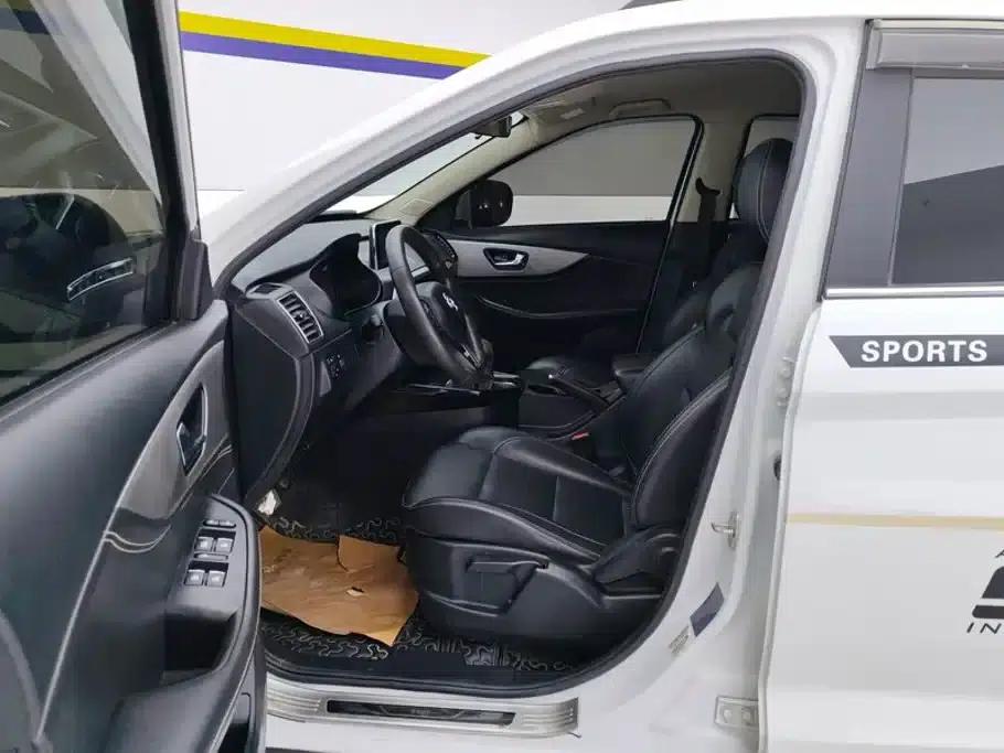 Fengguang S560 2018 Model 1.8L Manual Urban 5-Seater — миниатюра 9