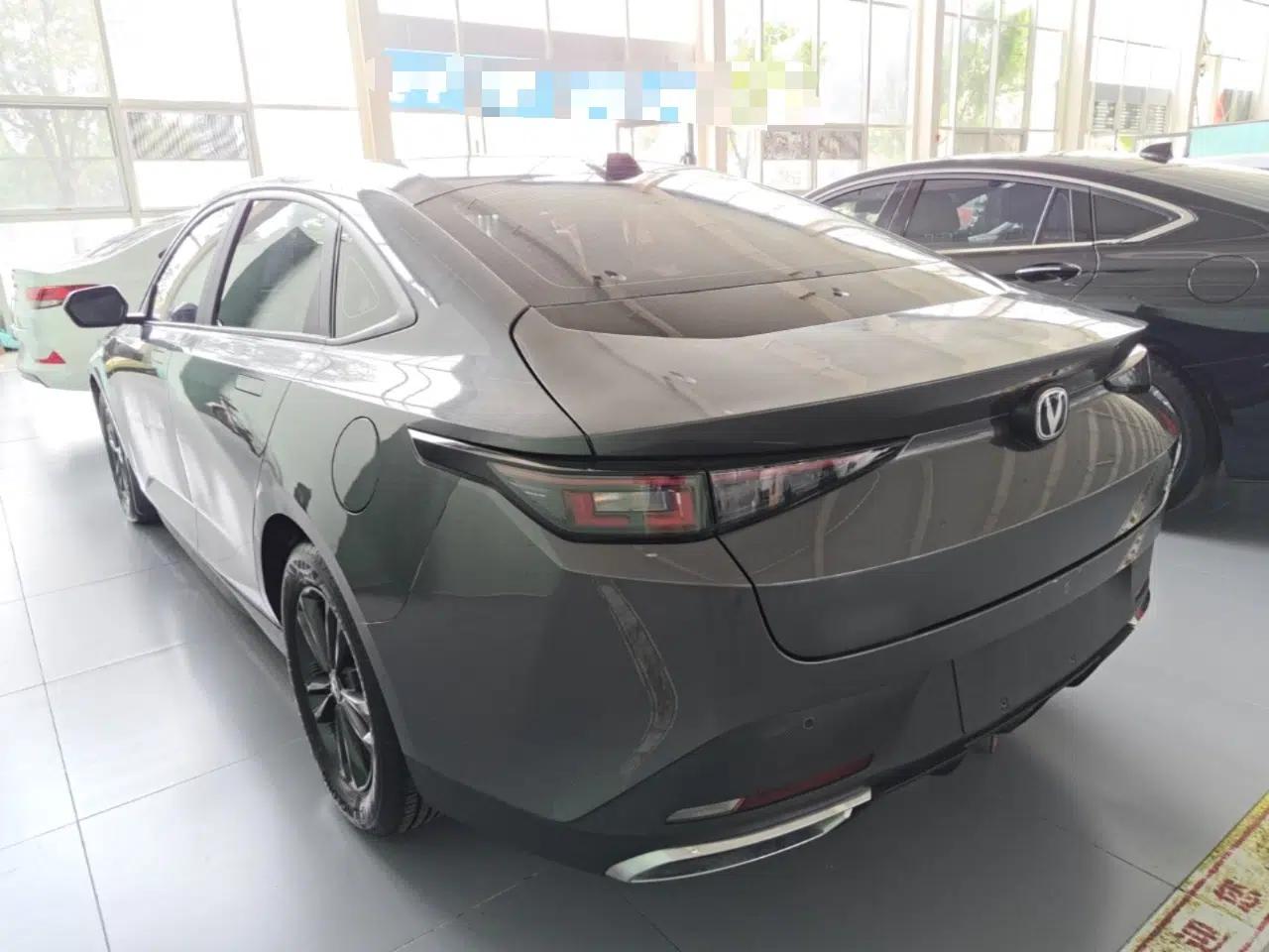 CHANGAN Eado DD 2023 Blue Whale NE 1.5T GDI DCT Luxury Edition — миниатюра 4