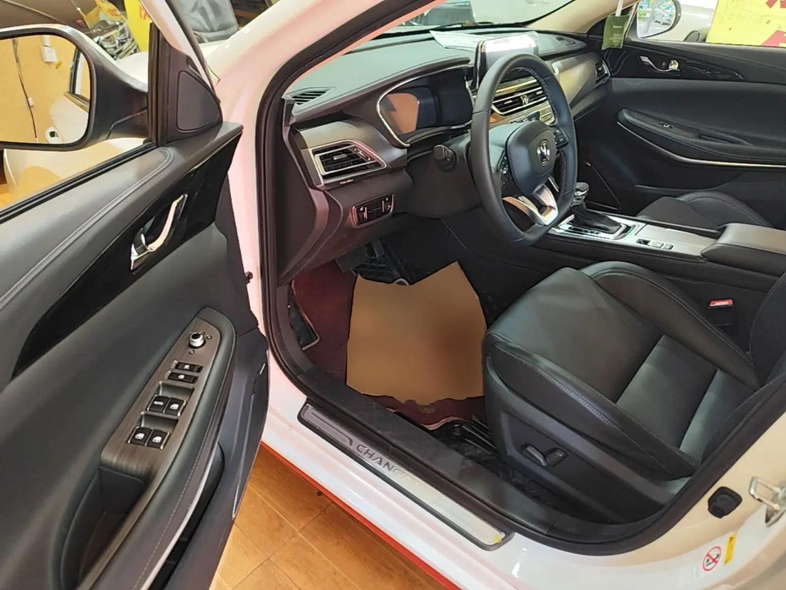 CHANGAN Ruicheng CC 2021 Blue Whale Edition 1.5T DCT Prestige Model — миниатюра 18