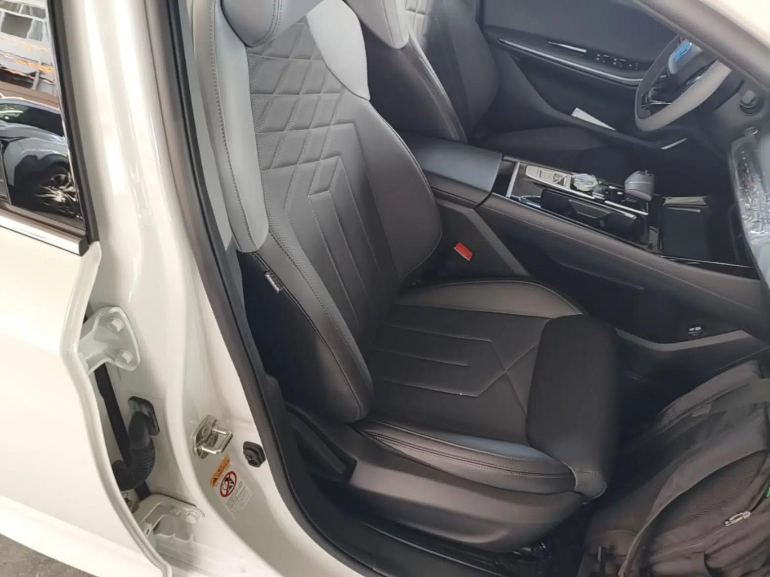 CHANGAN Ruicheng PLUS 2023 1.5T DCT Navigation Edition — миниатюра 19