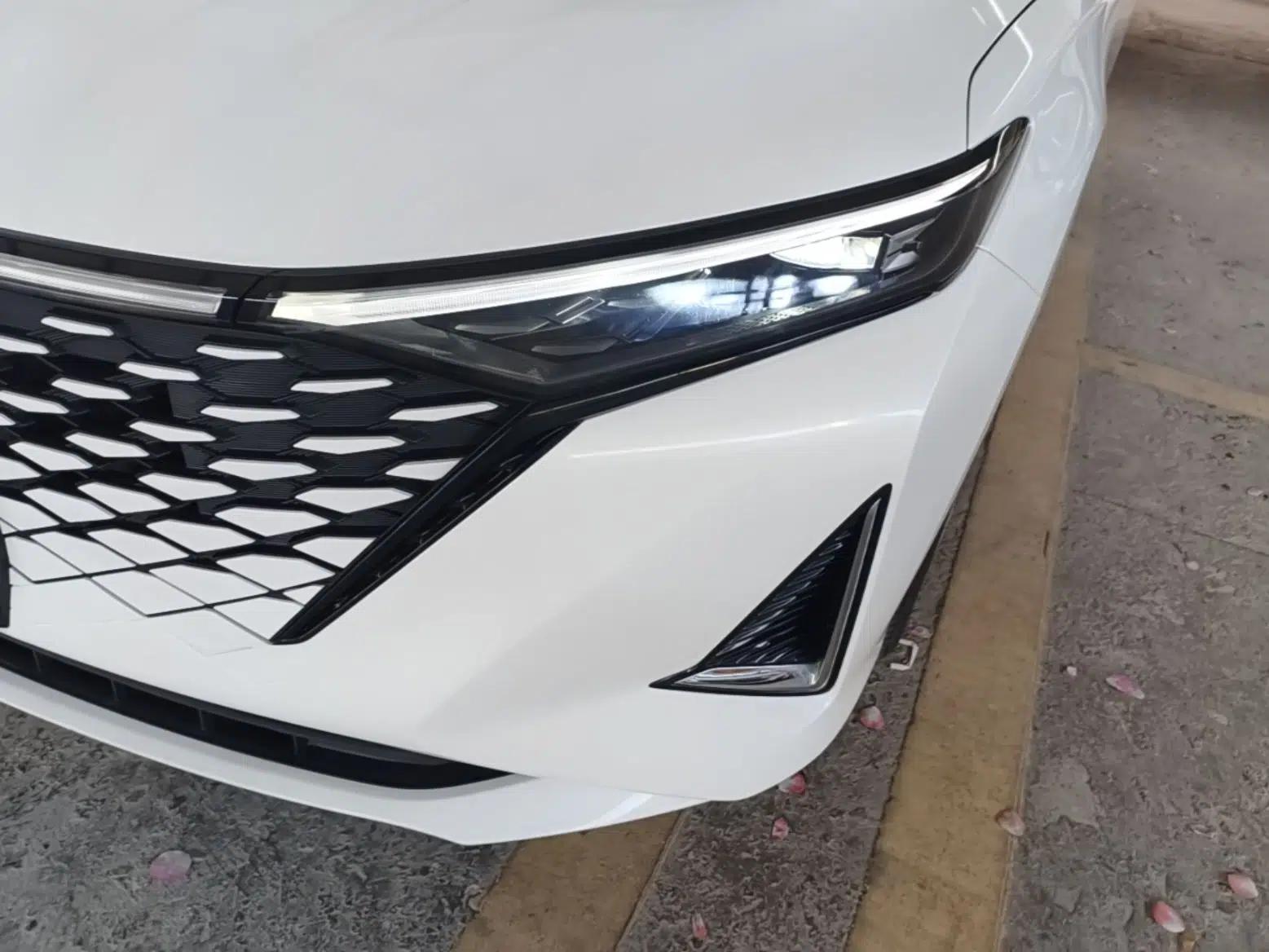 CHANGAN Ruicheng PLUS 2023 1.5T DCT Navigation Edition — миниатюра 8
