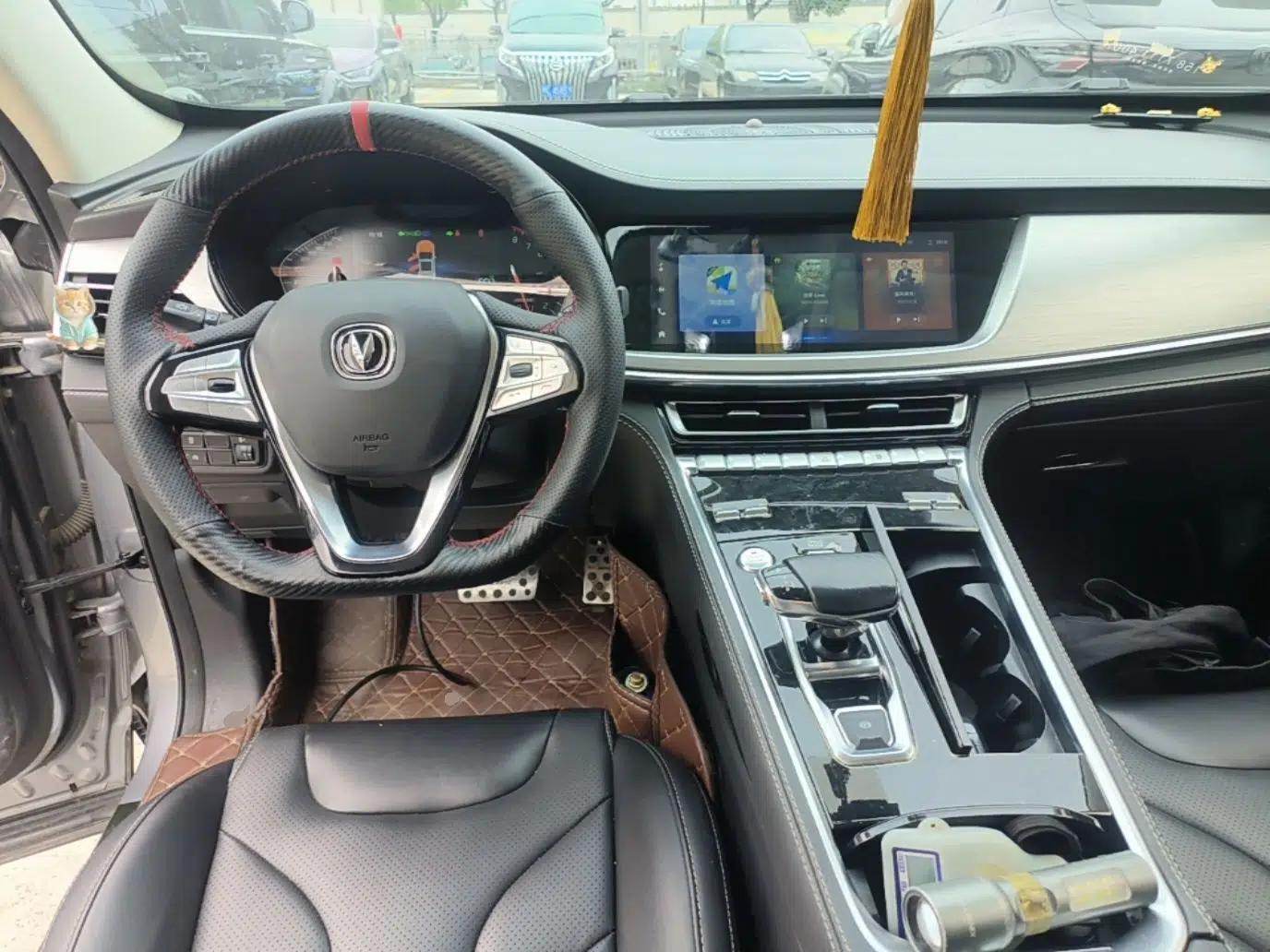 CHANGAN CS85 COUPE 2019 2.0T Automatic Version China V Standard — миниатюра 12