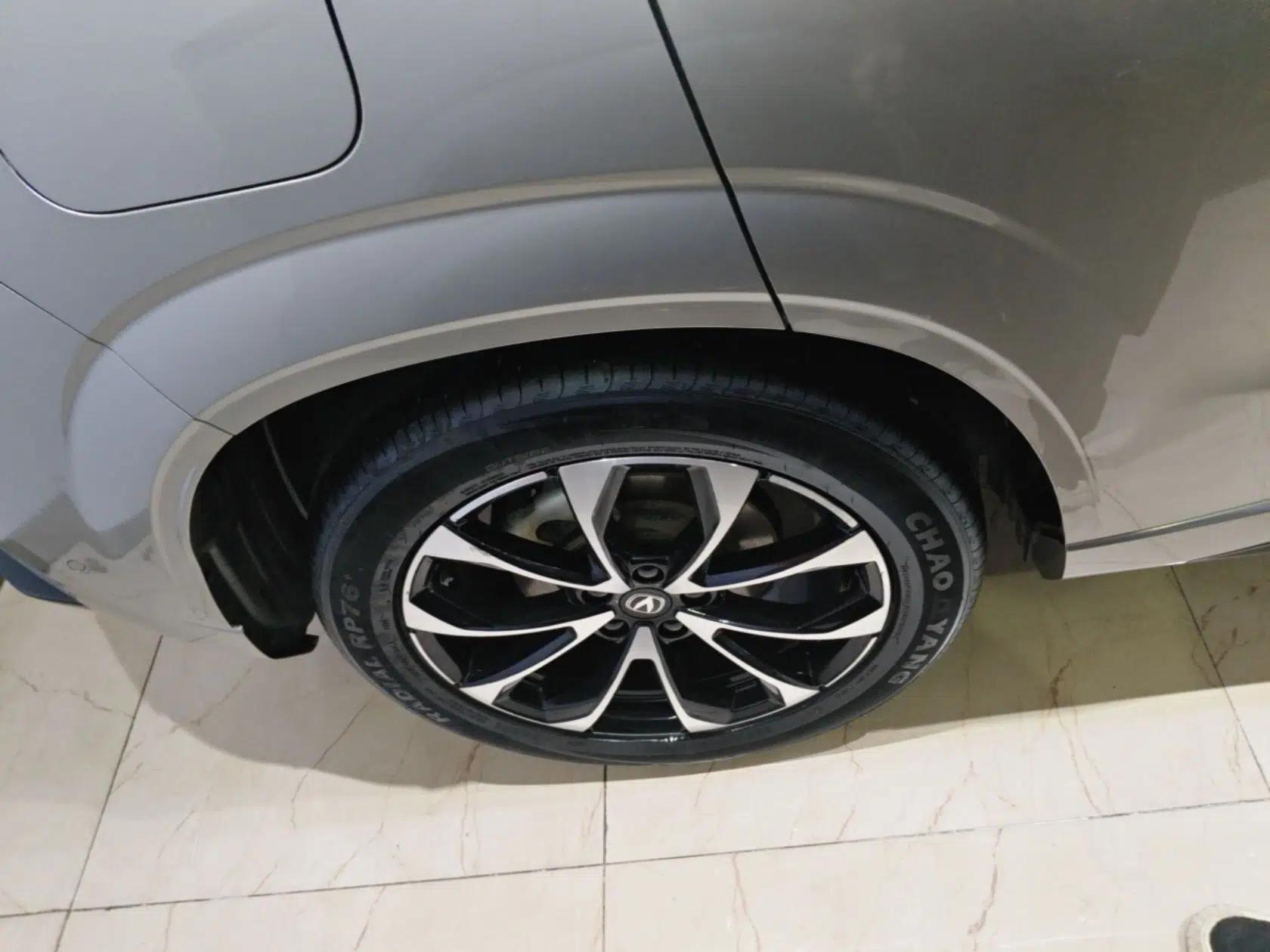CHANGAN UNI-Z New Energy 2024 Blue Whale Smart Electric iDD 125km Excellence Model — миниатюра 11