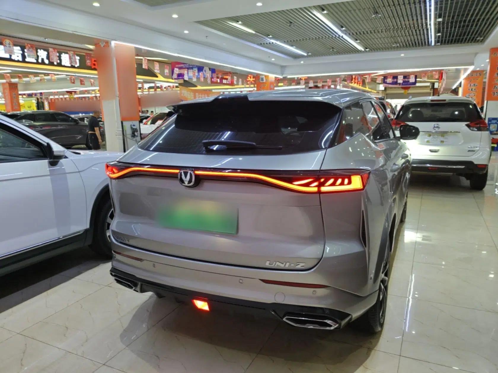CHANGAN UNI-Z New Energy 2024 Blue Whale Smart Electric iDD 125km Excellence Model — миниатюра 6