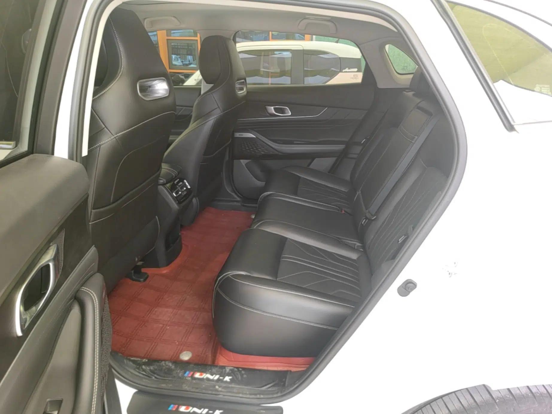 CHANGAN UNI-K iDD 2023 Zhidian iDD 1.5T 135km Smart & Fun Model — миниатюра 20