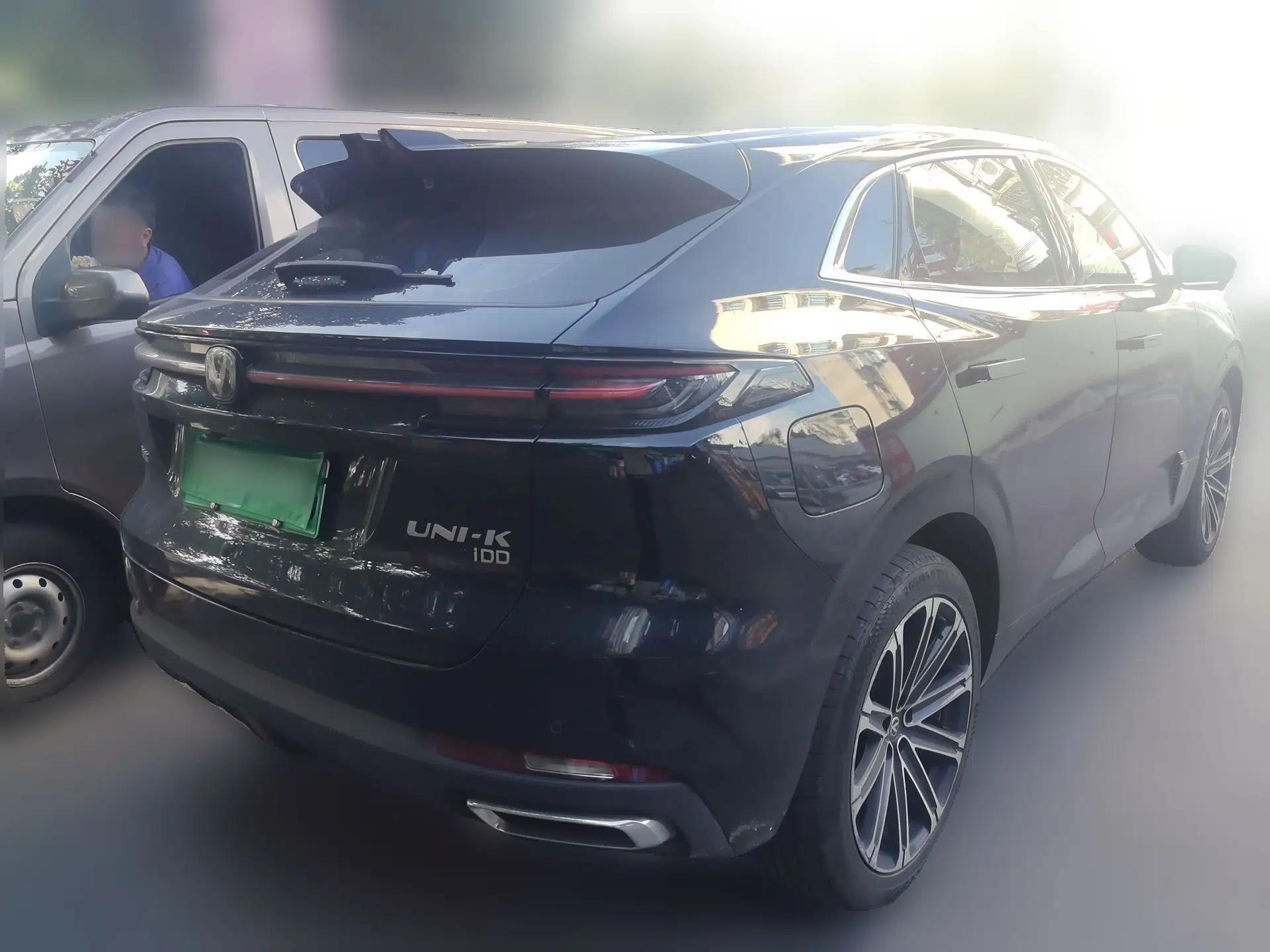CHANGAN UNI-K iDD 2022 Blue Whale iDD 130km 1.5T Prestige Model — миниатюра 6