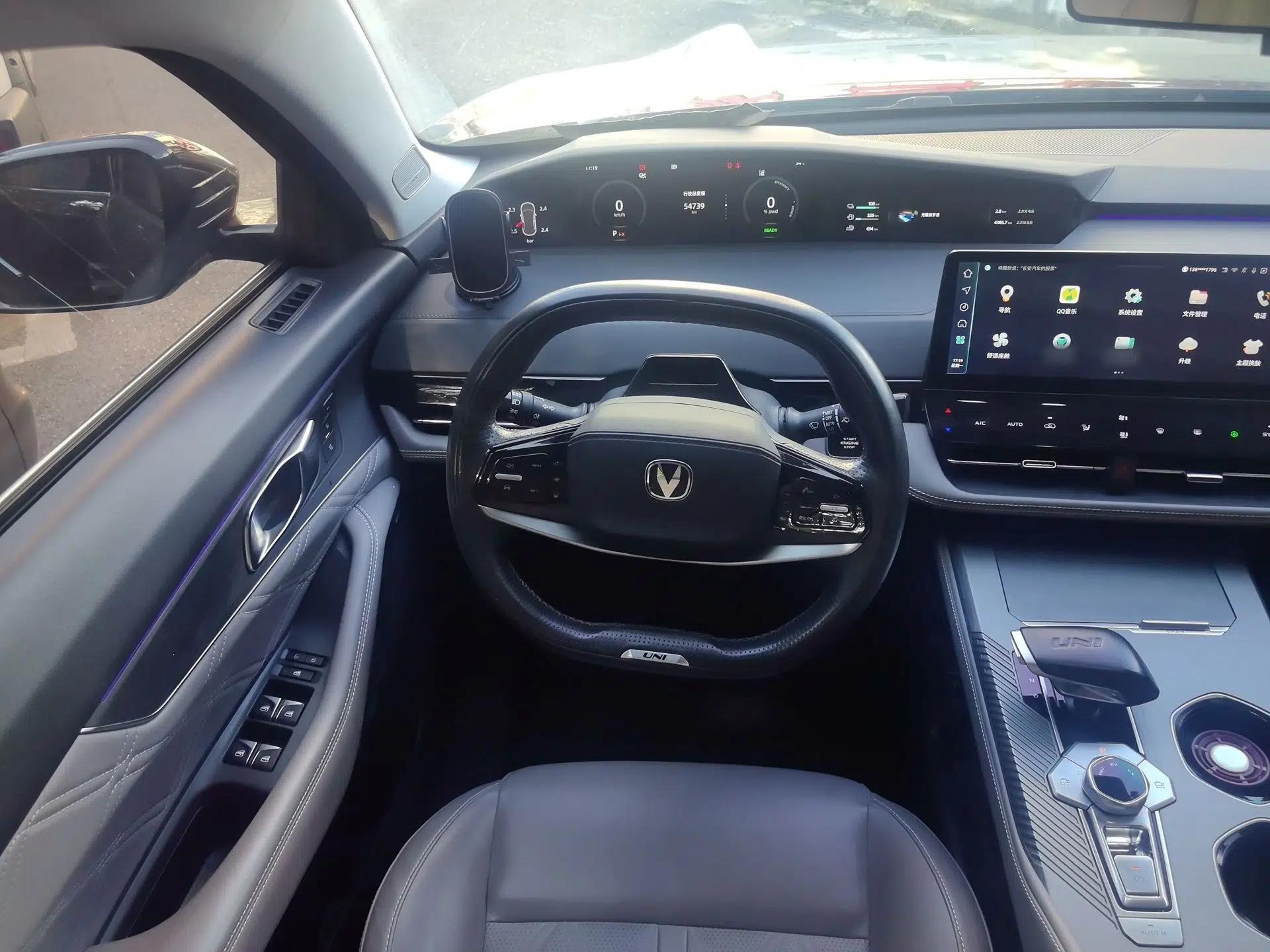 CHANGAN UNI-K iDD 2022 Blue Whale iDD 130km 1.5T Prestige Model — миниатюра 10