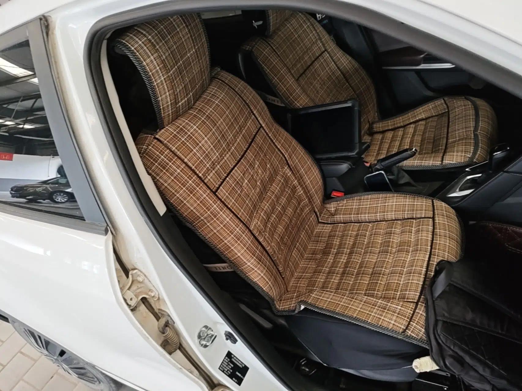 CHANGAN CS15 2019 1.5L Automatic Comfort Edition China VI Standard — миниатюра 19