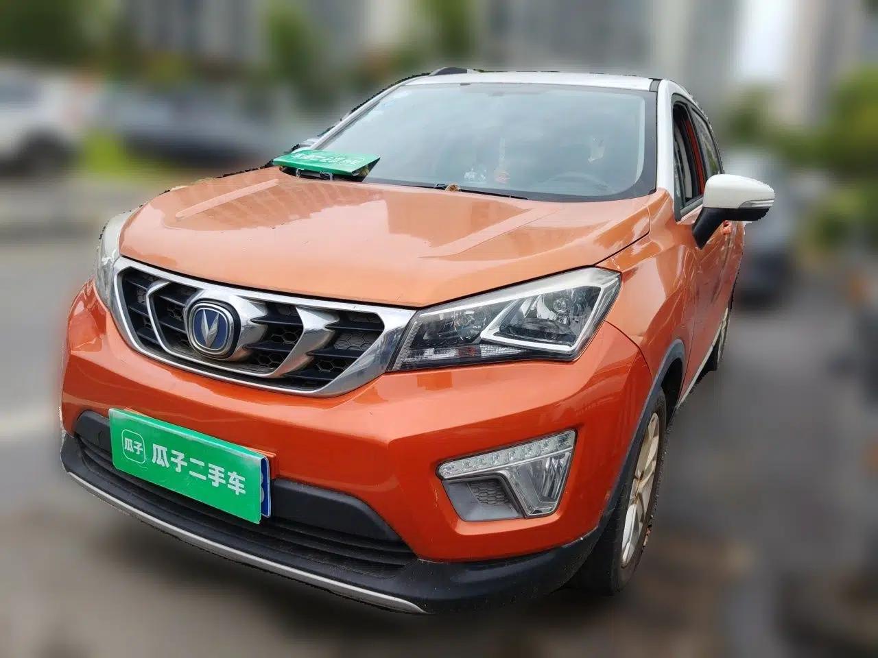 CHANGAN CS15 2016 1.5L Manual Luxury Edition — миниатюра 1