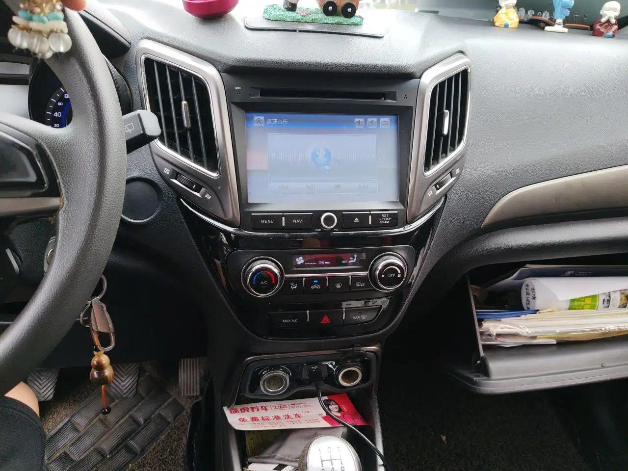 CHANGAN CS15 2016 1.5L Manual Luxury Edition — миниатюра 13