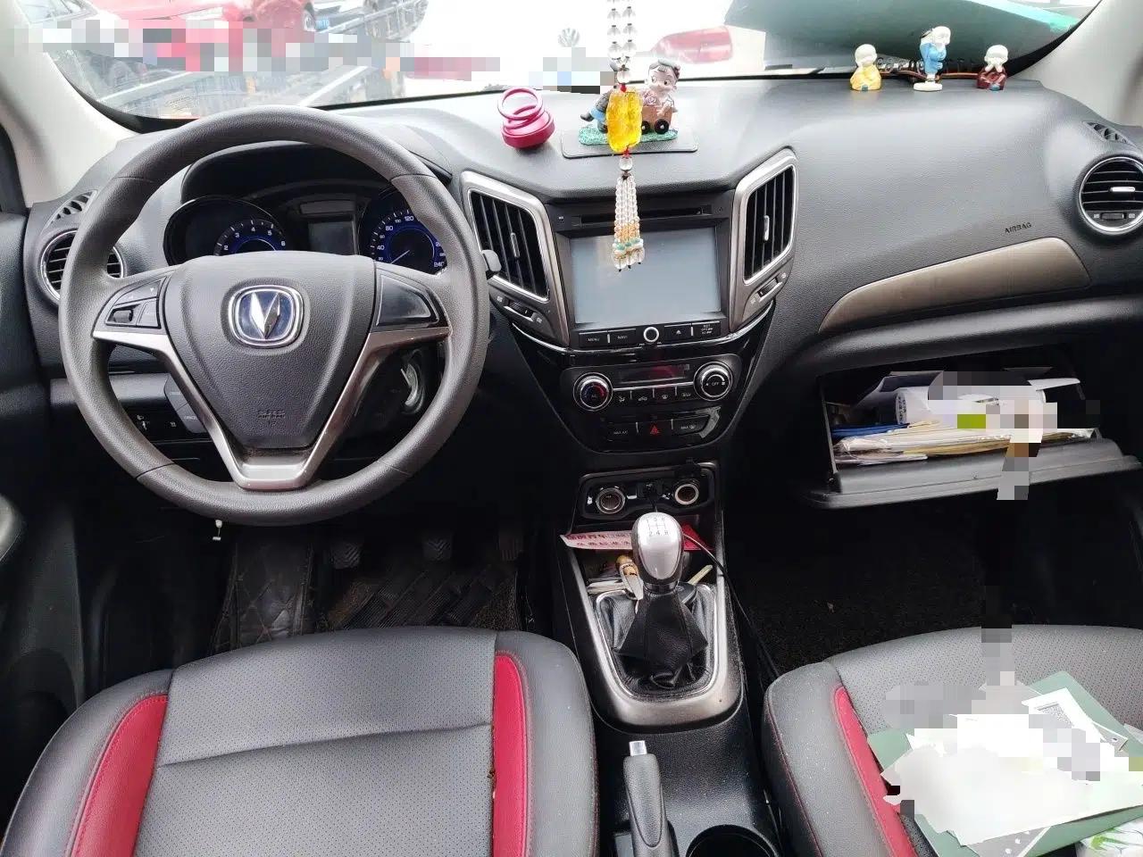 CHANGAN CS15 2016 1.5L Manual Luxury Edition — миниатюра 9