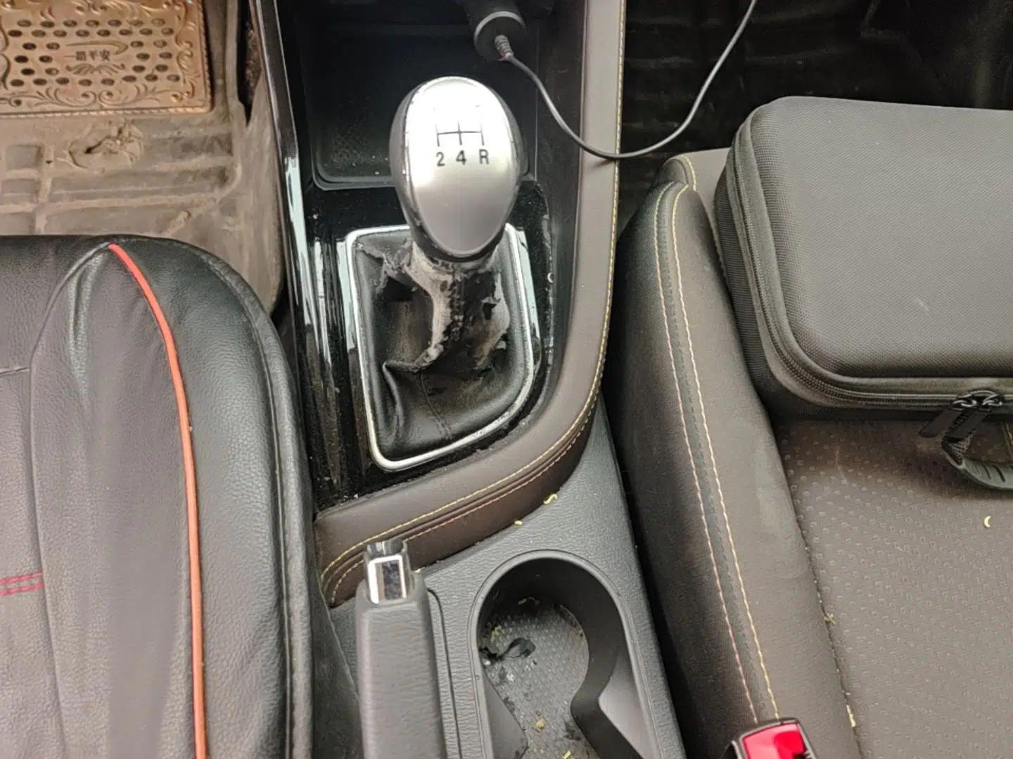 CHANGAN Eado DT 2018 1.6L Manual Comfort Model — миниатюра 16
