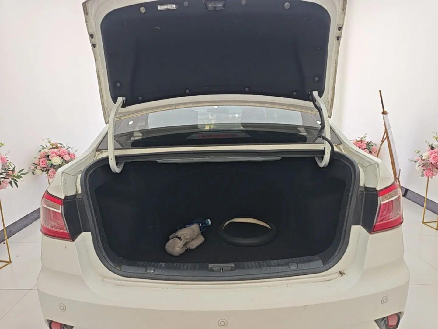 CHANGAN Eado DT 2018 1.6L Manual Comfort Model — миниатюра 22