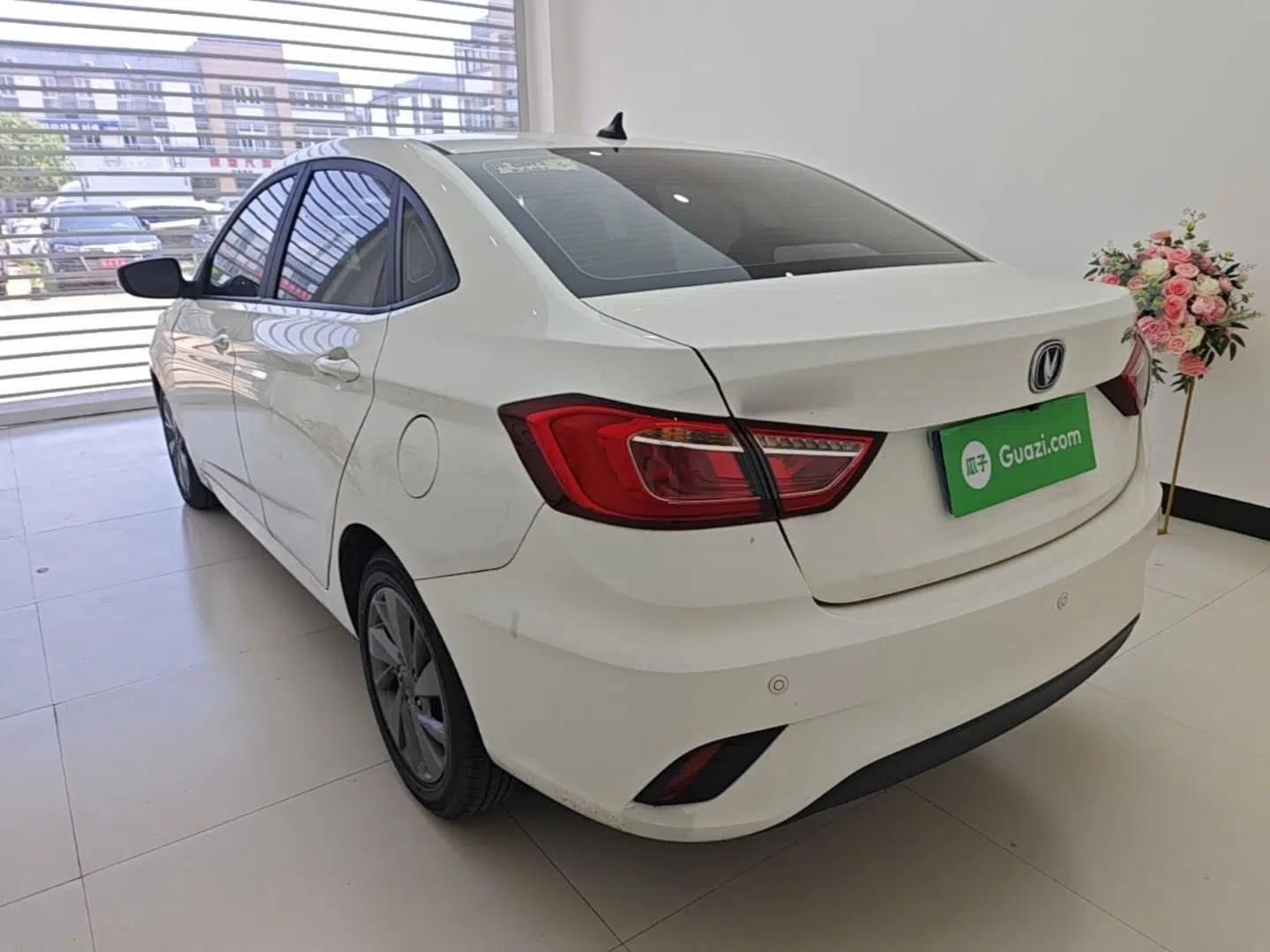 CHANGAN Eado DT 2018 1.6L Manual Comfort Model — миниатюра 4