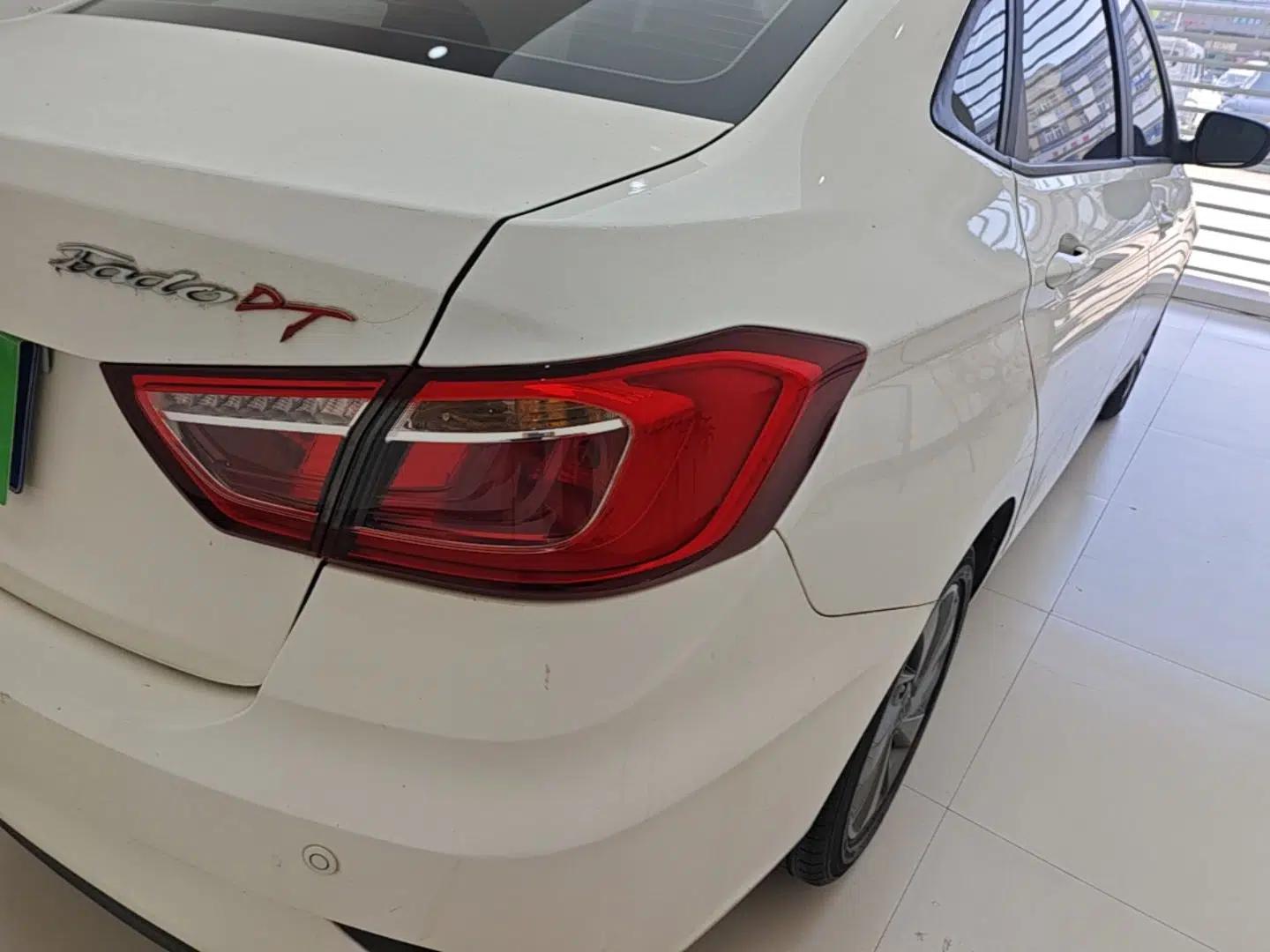 CHANGAN Eado DT 2018 1.6L Manual Comfort Model — миниатюра 9