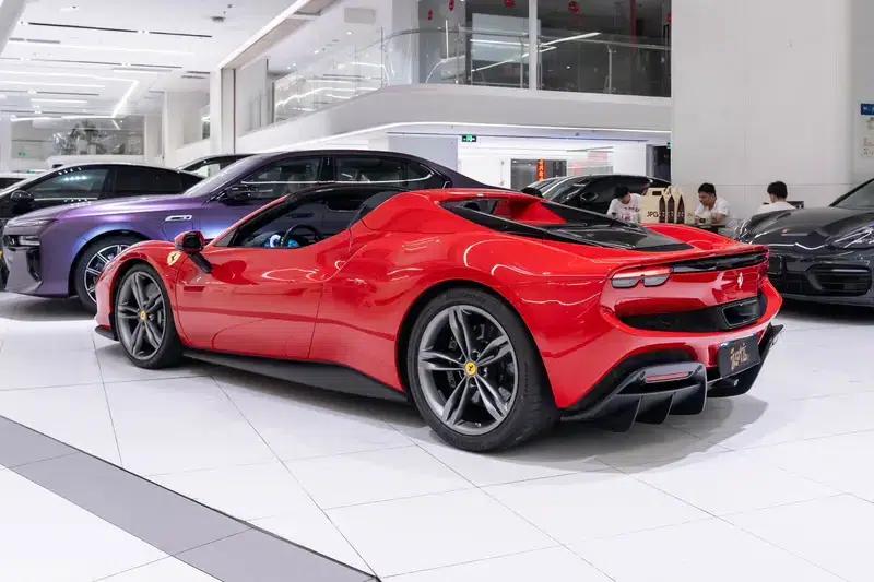 Ferrari 296 2022 3.0T V6 GTS — миниатюра 4